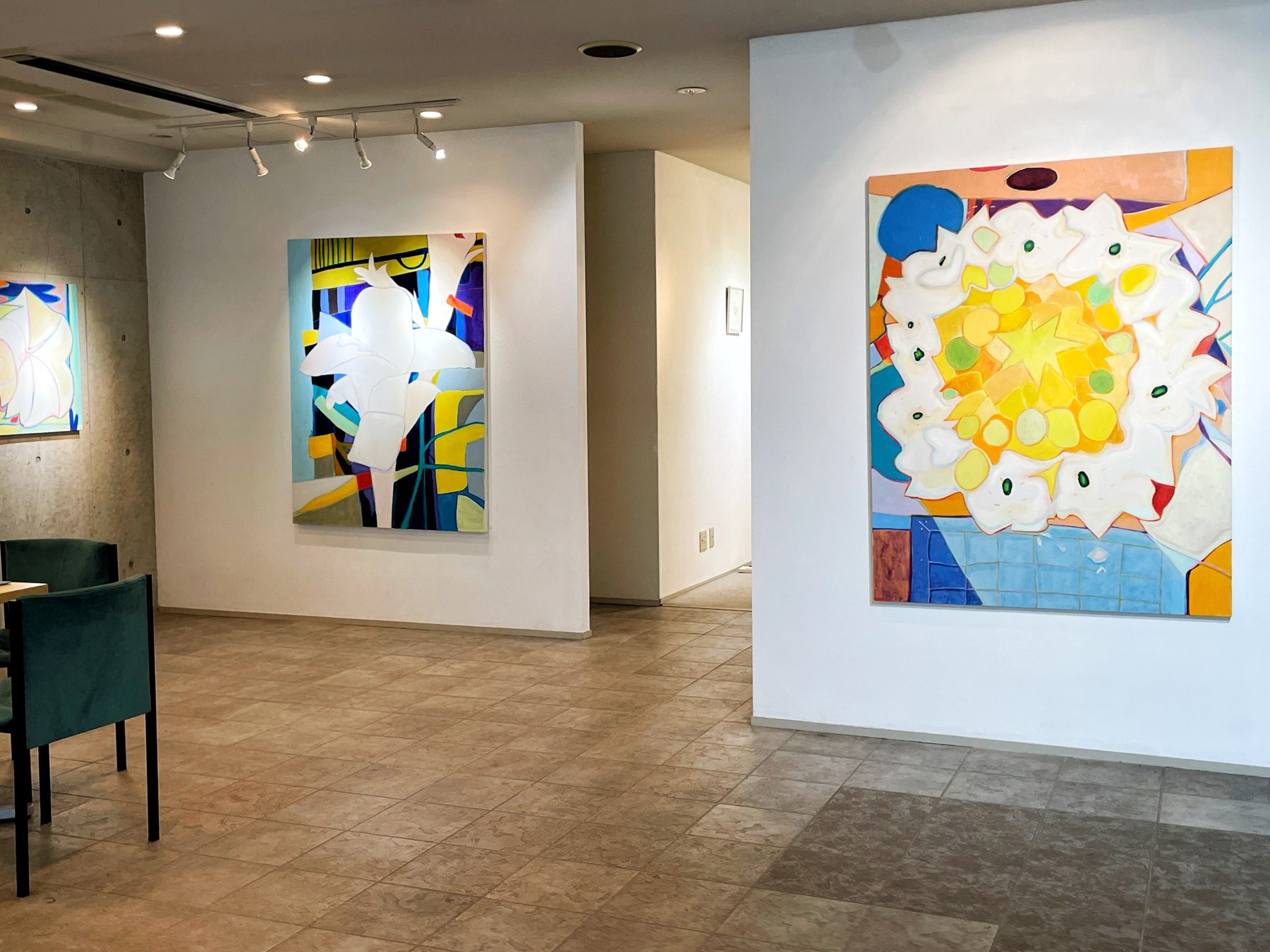 二つの庭とミツバチ 展示風景